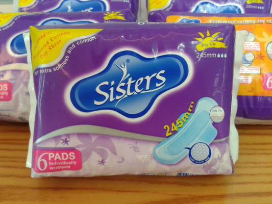 Het verpakkende Maandverband vult Waterdichte Absorberende Stoffen Menstruele Stootkussens op