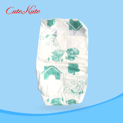 De Babyluiers van de absorptievermogenzuigeling